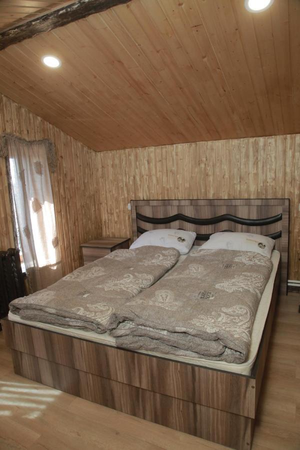 Fish Hotel Akhalkalaki Екстериор снимка