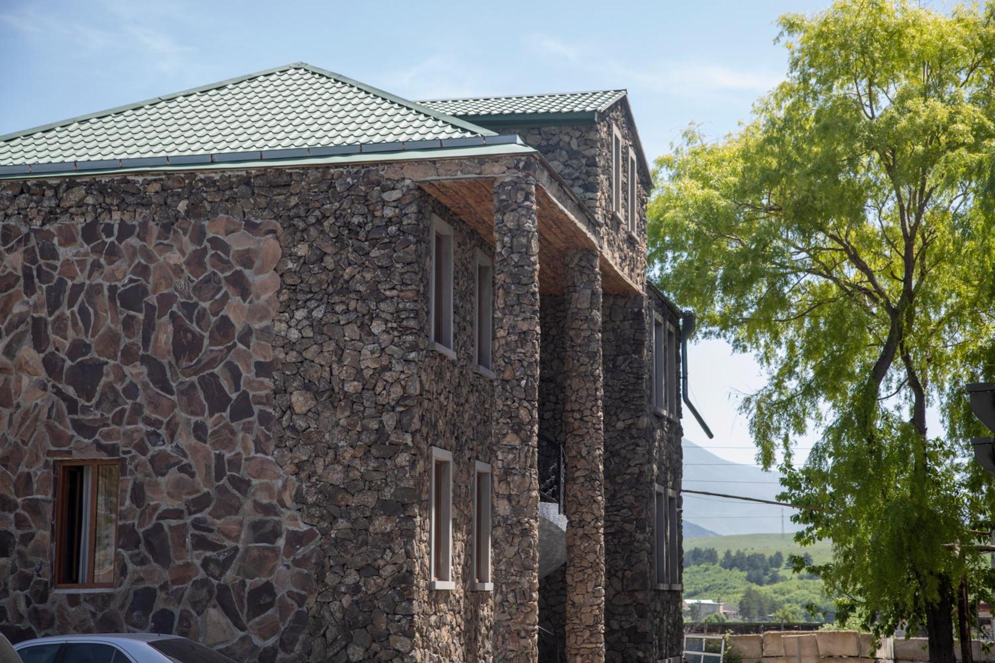 Fish Hotel Akhalkalaki Екстериор снимка