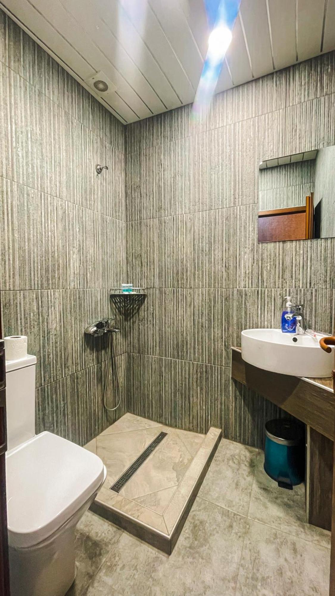 Fish Hotel Akhalkalaki Екстериор снимка