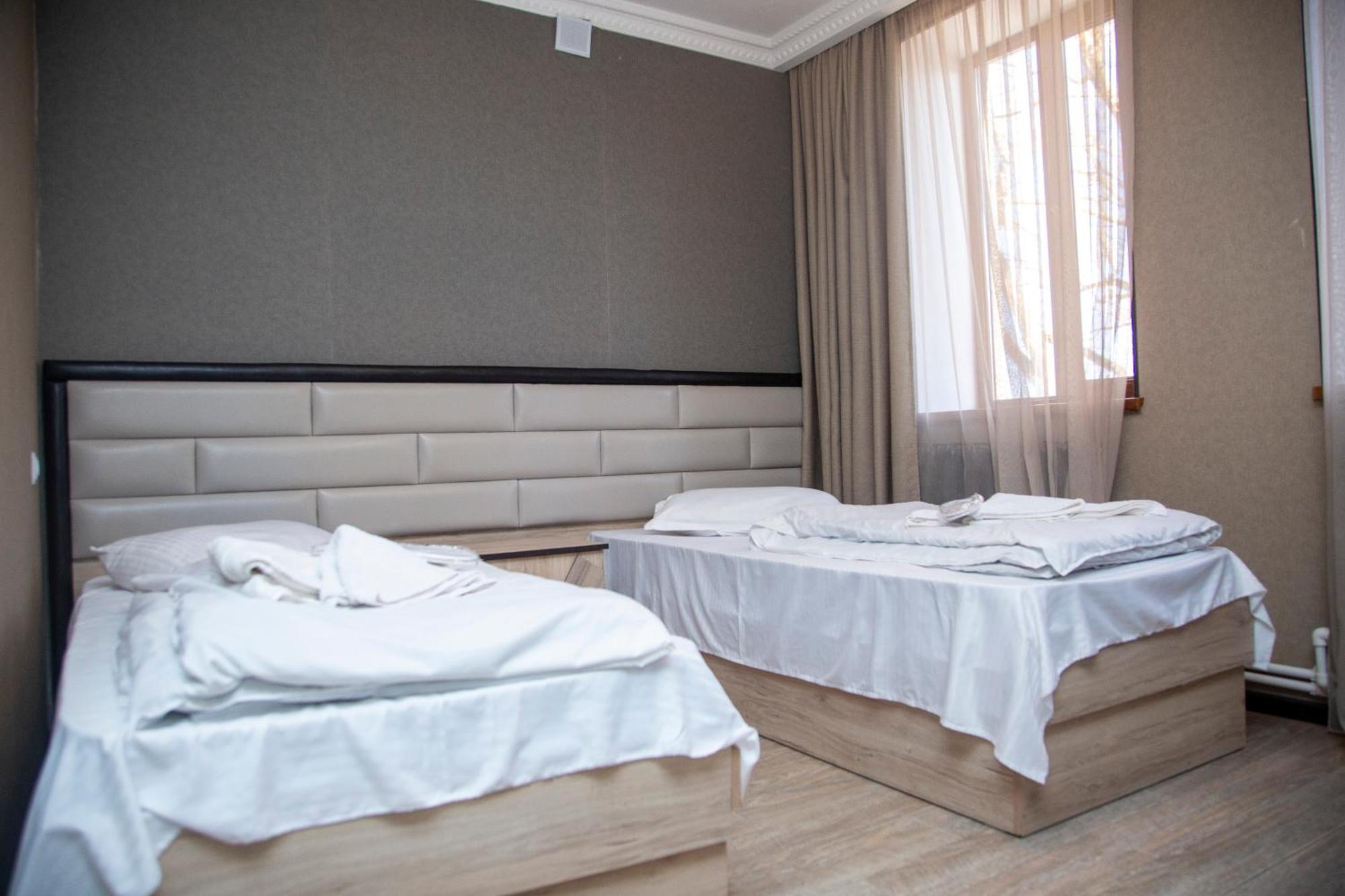 Fish Hotel Akhalkalaki Екстериор снимка